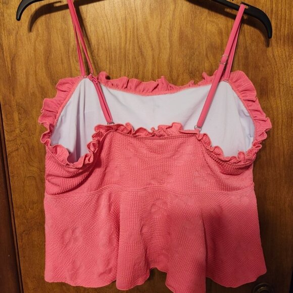 Pink Ruffled Women's Top - Picture 2 of 8